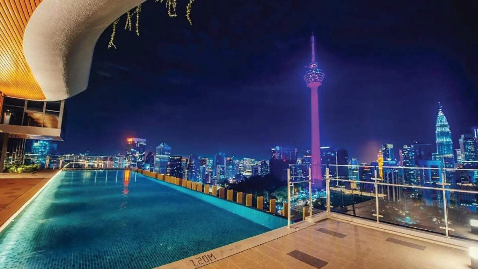 Apartment Ceylonz Suites Kl Tower View Bukit Bintang Kuala Lumpur