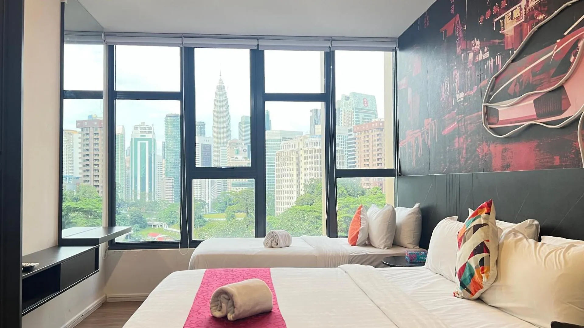 Ceylonz Suites Kl Tower View Bukit Bintang Kuala Lumpur