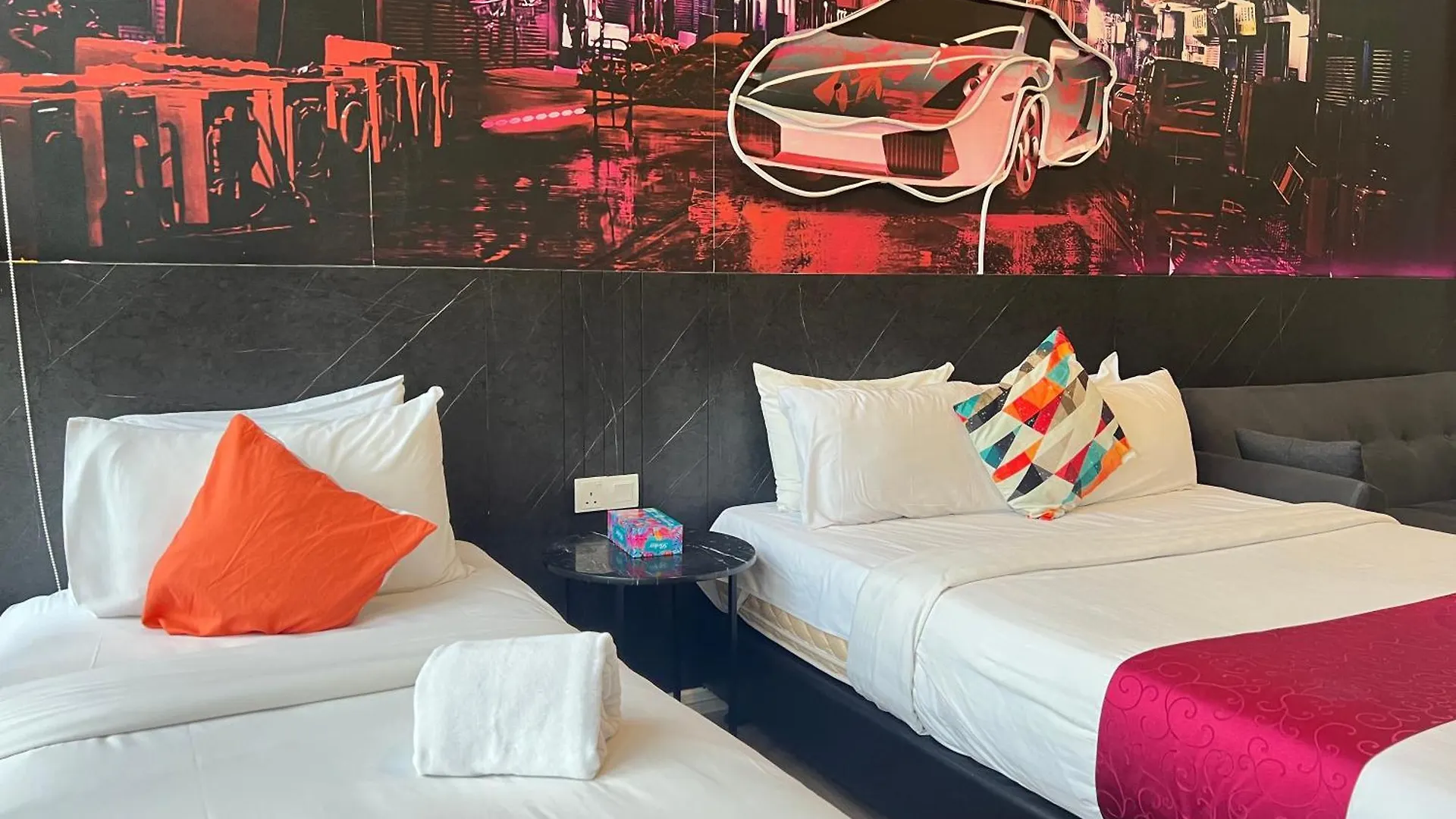 Apartment Ceylonz Suites Kl Tower View Bukit Bintang Kuala Lumpur
