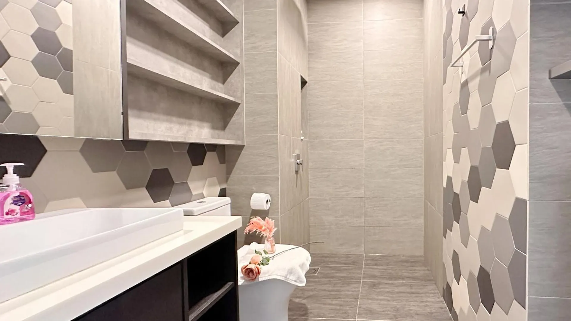 Ceylonz Suites Kl Tower View Bukit Bintang Kuala Lumpur 0*,