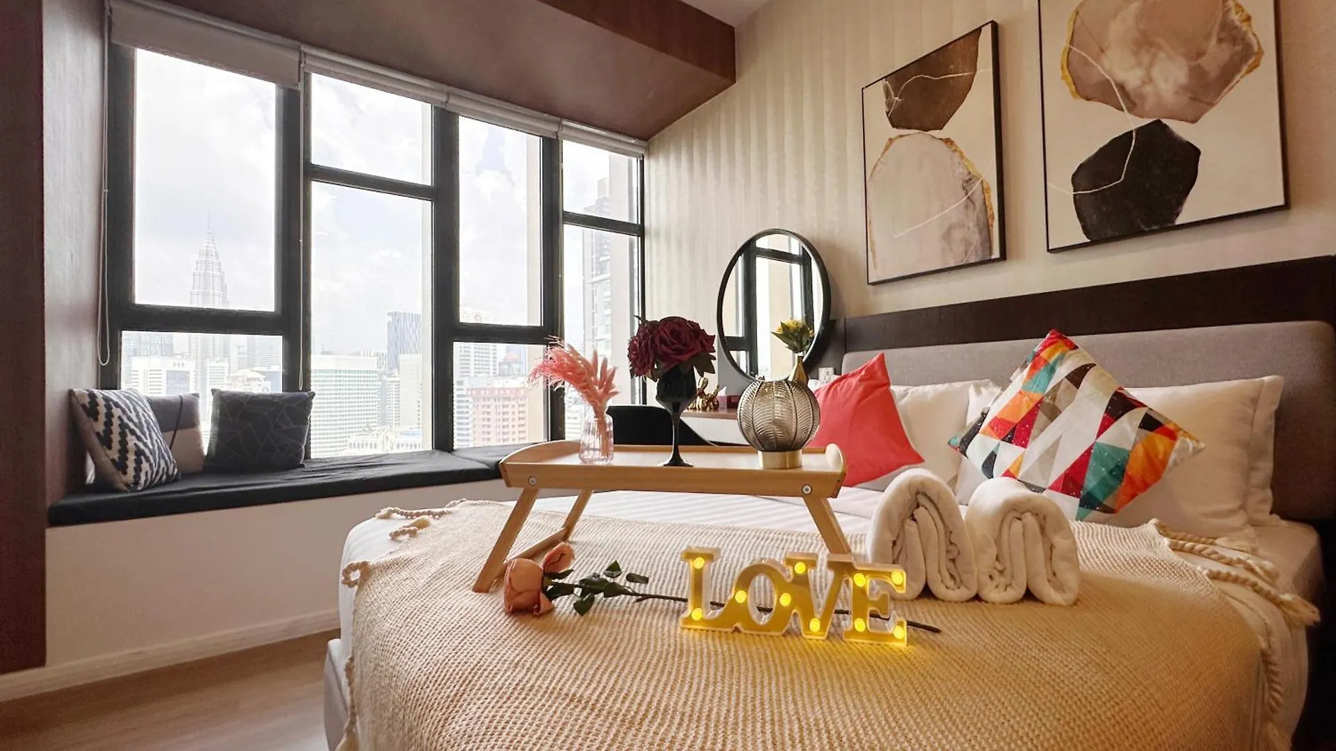 Apartment Ceylonz Suites Kl Tower View Bukit Bintang Kuala Lumpur Malaysia