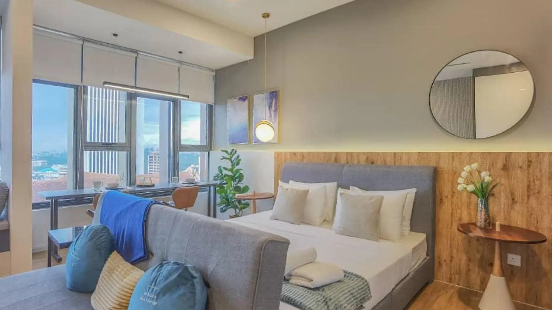 Ceylonz Suites Kl Tower View Bukit Bintang Kuala Lumpur Malaysia